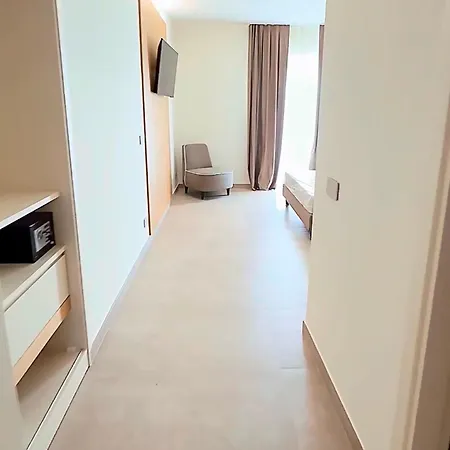 Ab Apartahotel Gizzeria